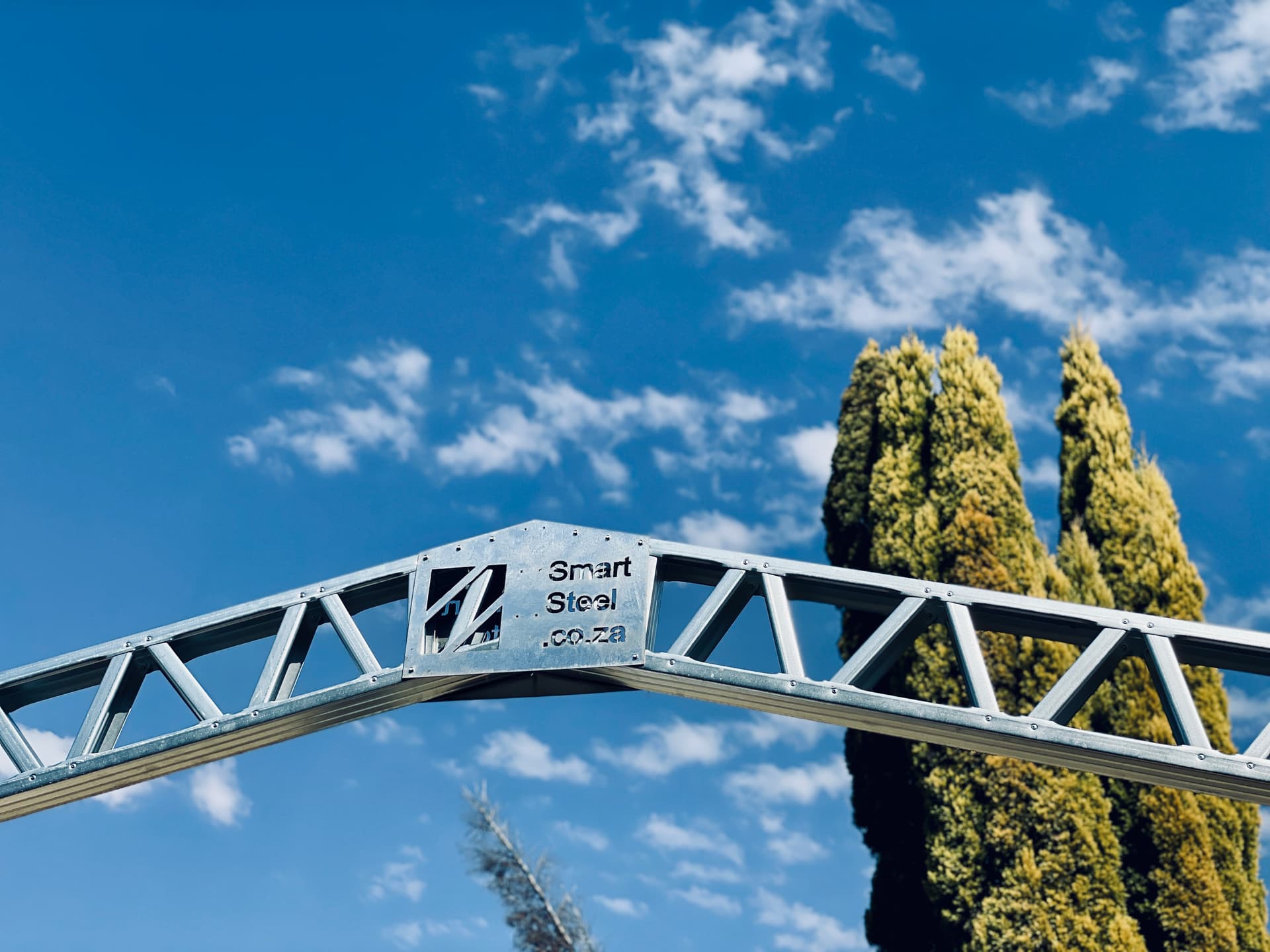 Lightweight steel trusses in construction