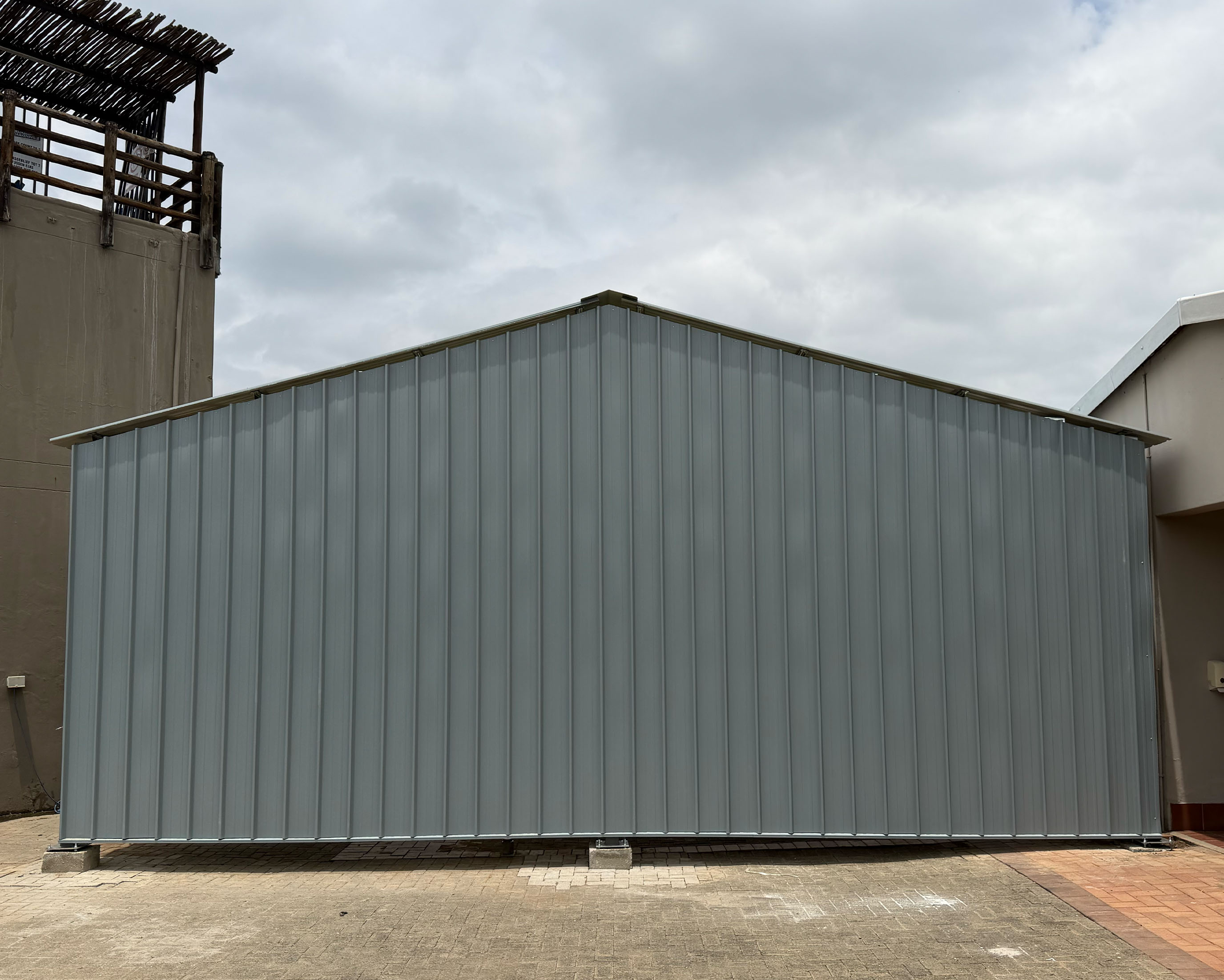 5x8m Sheltered Covered Area thumbnail 5